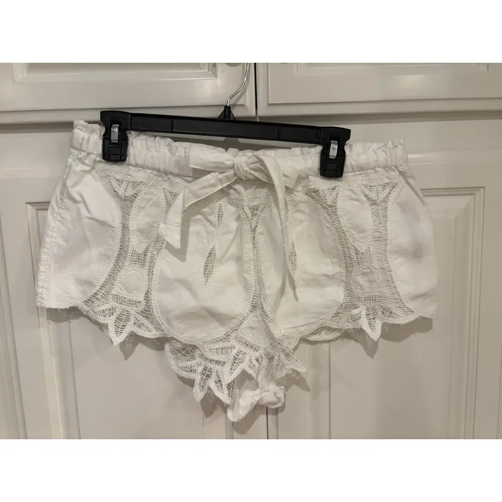 Free People Embroidered Brittany Micro Shorts M - Picture 3 of 6